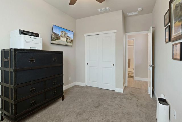 2905 Zinnia Way, Lodi, CA 95242