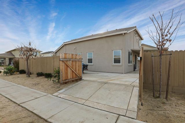 2905 Zinnia Way, Lodi, CA 95242