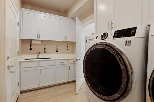 2905 Zinnia Way, Lodi, CA 95242