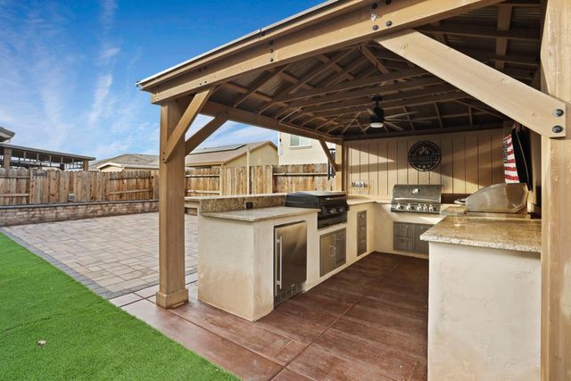 2905 Zinnia Way, Lodi, CA 95242