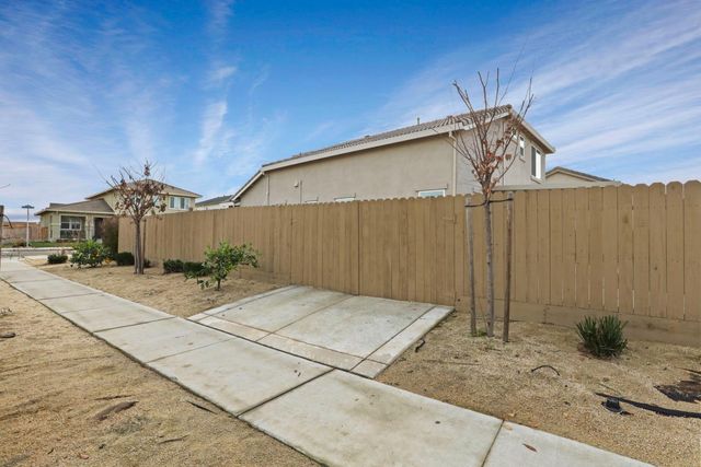 2905 Zinnia Way, Lodi, CA 95242