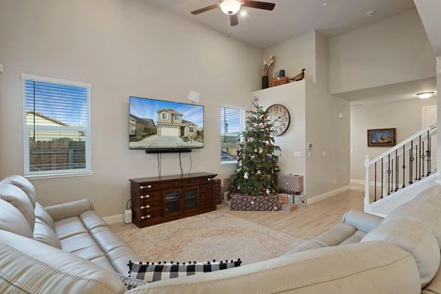 2905 Zinnia Way, Lodi, CA 95242