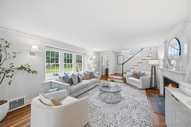 1599 Swan Drive, Tulsa, OK 74120