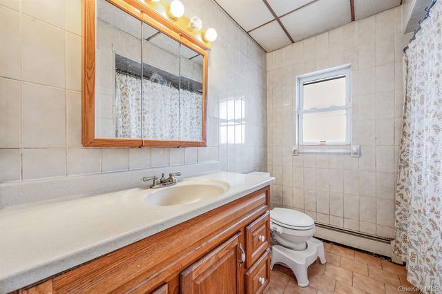 1560 A Street, West Babylon, NY 11704