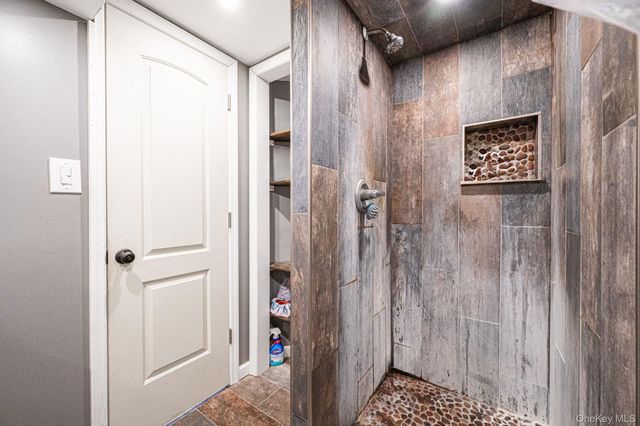 1560 A Street, West Babylon, NY 11704