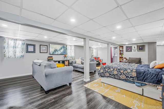 1560 A Street, West Babylon, NY 11704