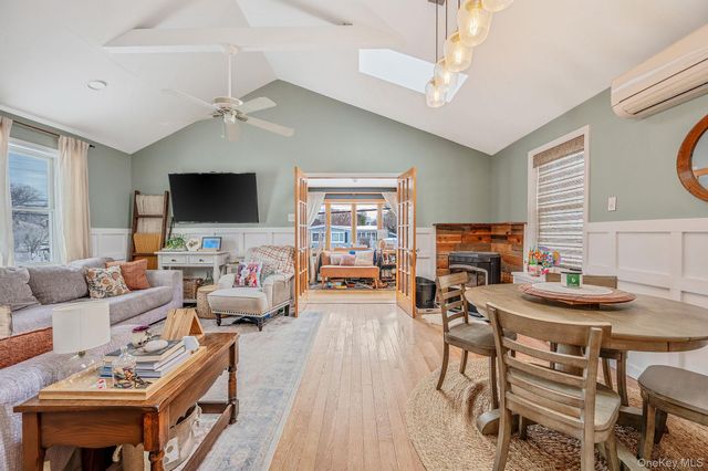 1560 A Street, West Babylon, NY 11704