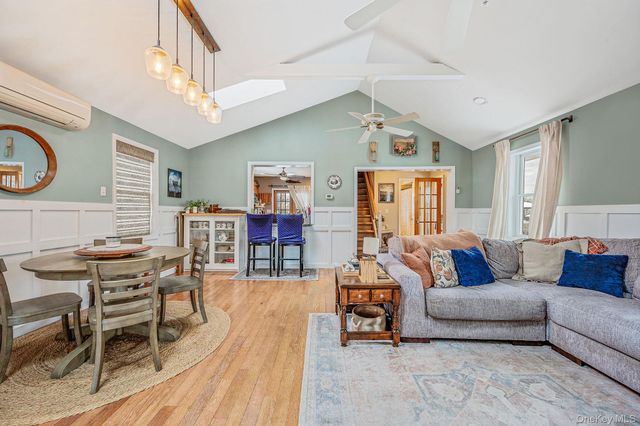 1560 A Street, West Babylon, NY 11704