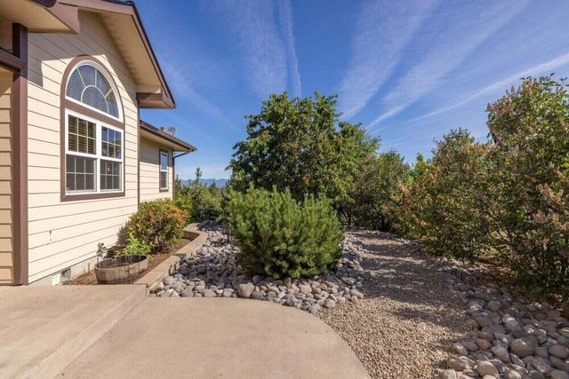 2961 Mark Court, Chiloquin, OR 97624