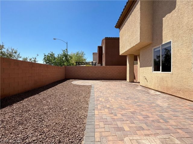 779 Proud Waters Court, Las Vegas, NV 89178