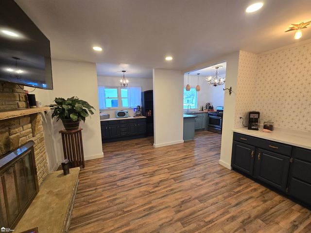 5303 Dixie Highway, Saginaw, MI 48601