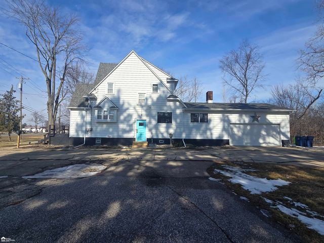 5303 Dixie Highway, Saginaw, MI 48601