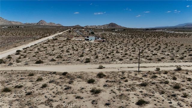 708 Rabbit Springs Road, Lucerne Valley, CA 92356