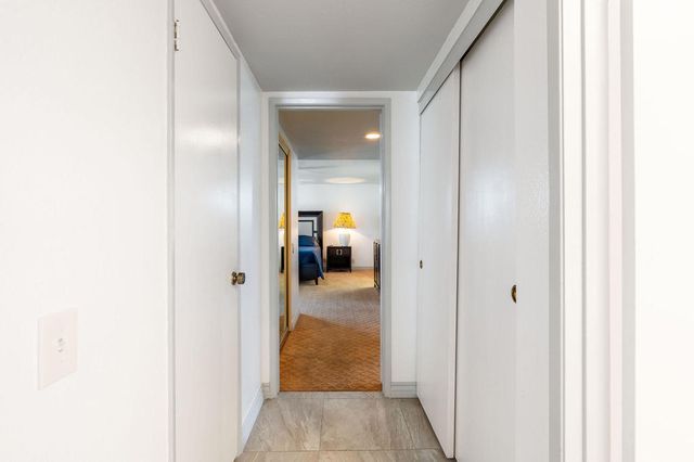 395 E La Verne Way, Palm Springs, CA 92264