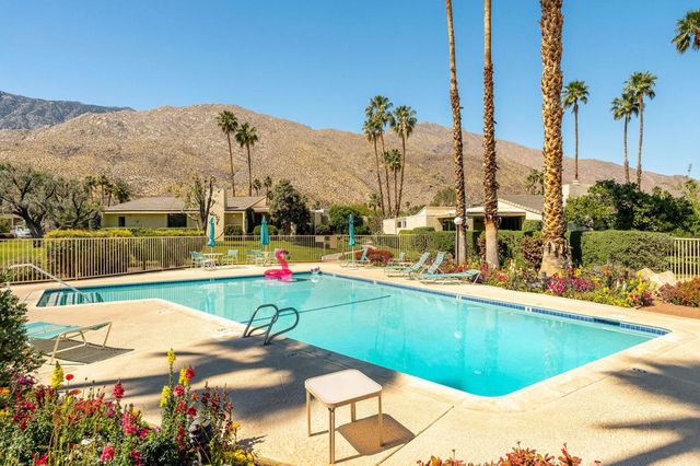 395 E La Verne Way, Palm Springs, CA 92264