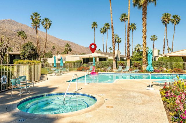 395 E La Verne Way, Palm Springs, CA 92264
