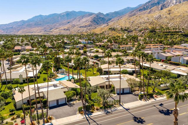 395 E La Verne Way, Palm Springs, CA 92264