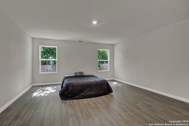 705 Black Mountain, Seguin, TX 78155