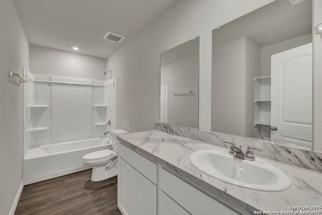 705 Black Mountain, Seguin, TX 78155