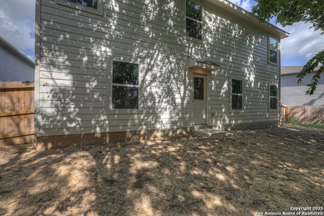 705 Black Mountain, Seguin, TX 78155