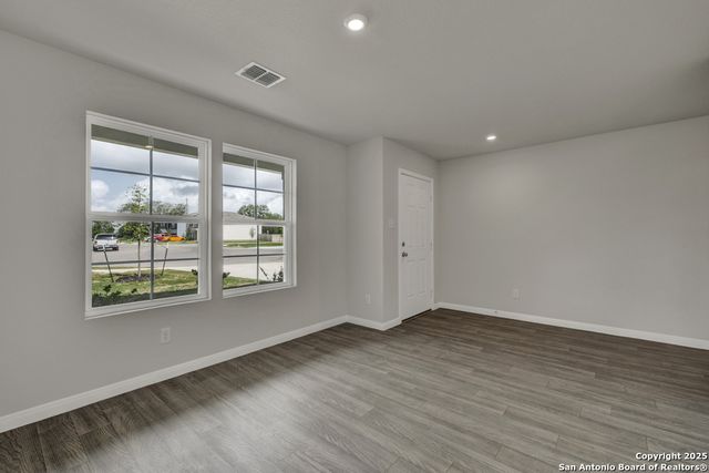 705 Black Mountain, Seguin, TX 78155