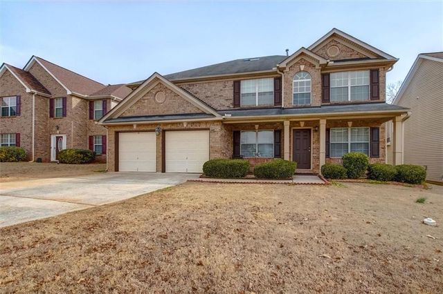 1828 Sandy Trail Drive, Hampton, GA 30228