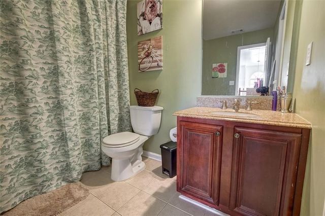 1828 Sandy Trail Drive, Hampton, GA 30228