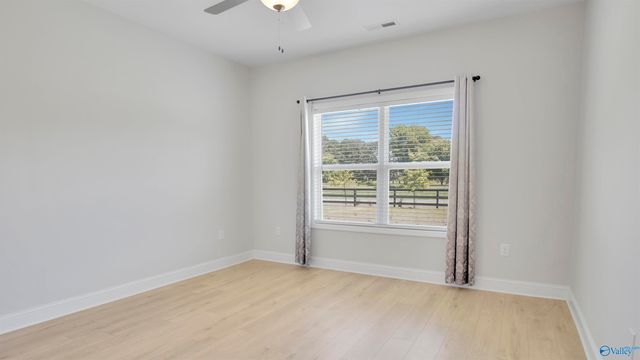 3217 Chestnut Court, Decatur, AL 35603