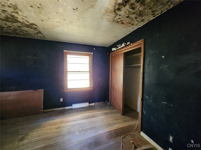 144 Oakdale Drive, Syracuse, NY 13207