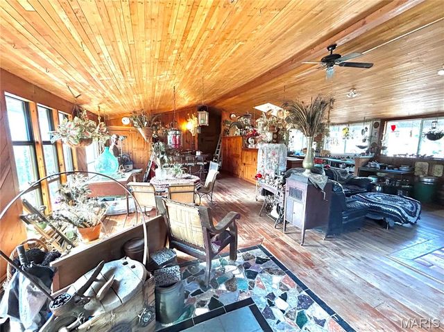 15303 E Highway 32, Boss, MO 65440