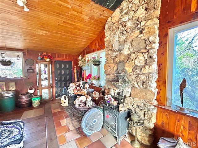 15303 E Highway 32, Boss, MO 65440