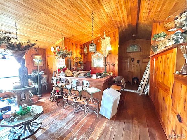 15303 E Highway 32, Boss, MO 65440