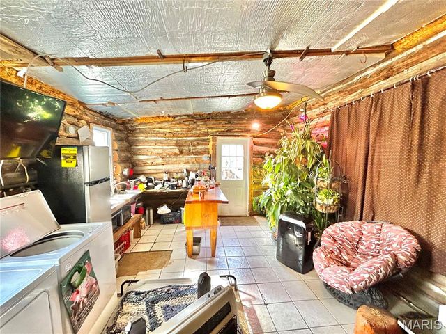 15303 E Highway 32, Boss, MO 65440