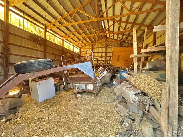 15303 E Highway 32, Boss, MO 65440