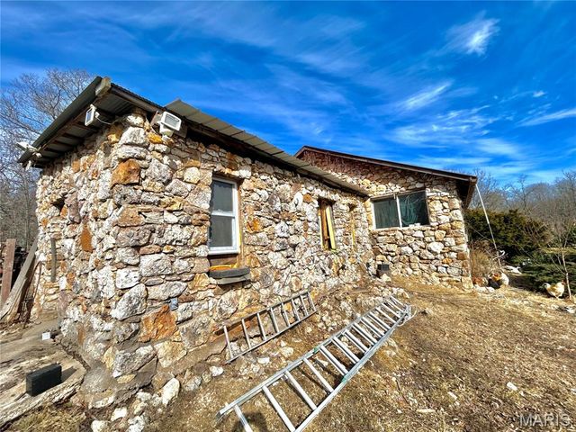 15303 E Highway 32, Boss, MO 65440