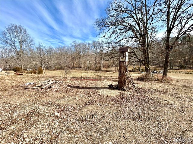 15303 E Highway 32, Boss, MO 65440