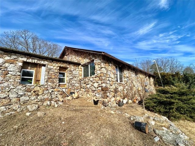 15303 E Highway 32, Boss, MO 65440