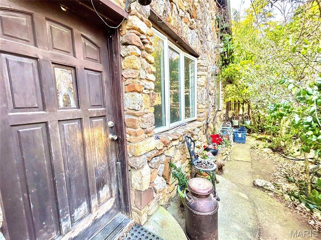 15303 E Highway 32, Boss, MO 65440