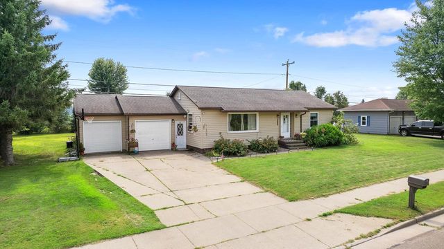 2605 W MAIN STREET, Merrill, WI 54452