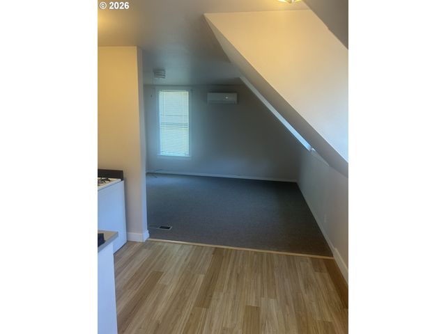 1511 Ne TILLAMOOK St, Portland, OR 97212