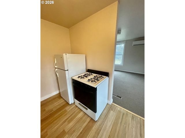 1511 Ne TILLAMOOK St, Portland, OR 97212