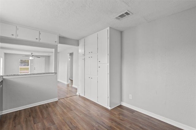 419 N Parrish Street, Angleton, TX 77515