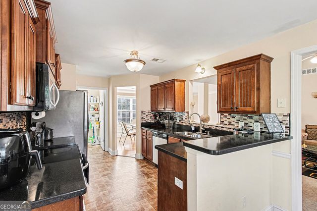 70 Feldspar Drive, Jefferson, GA 30549