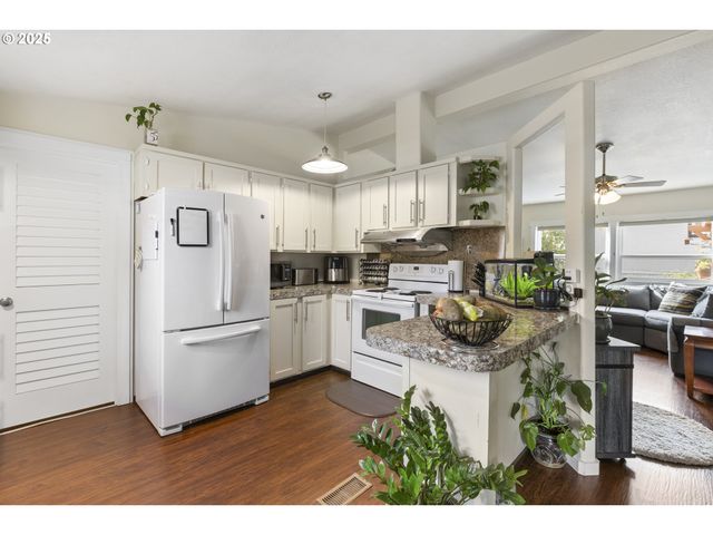 16812 Se 1ST St 112, Vancouver, WA 98684