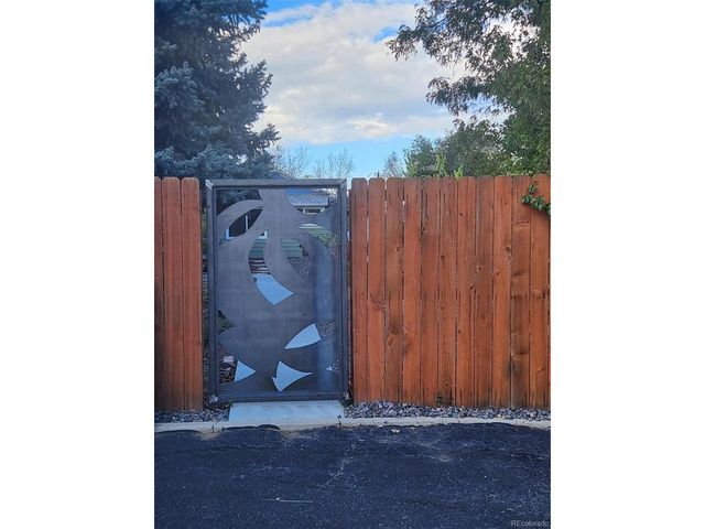 7221 W 48th Ave, Wheat Ridge, CO 80033