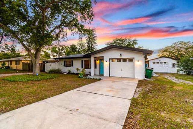 2115 PHILIPPE PARKWAY, Safety Harbor, FL 34695