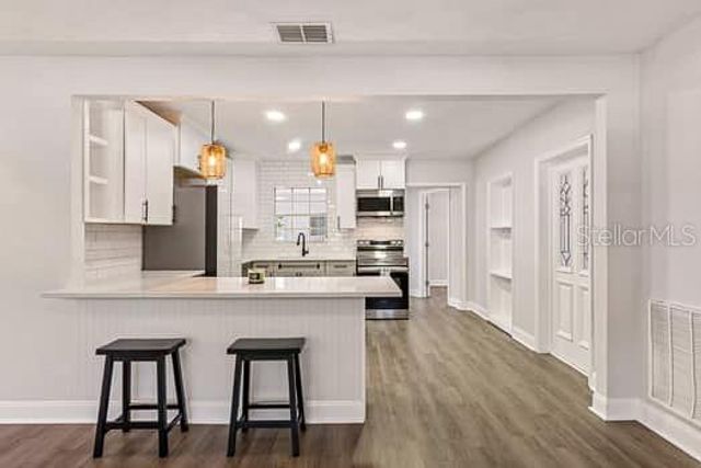 2115 PHILIPPE PARKWAY, Safety Harbor, FL 34695