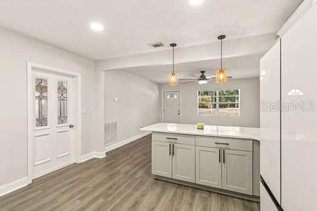 2115 PHILIPPE PARKWAY, Safety Harbor, FL 34695