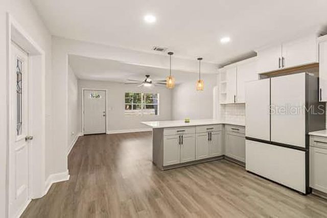 2115 PHILIPPE PARKWAY, Safety Harbor, FL 34695