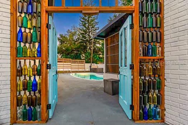 2115 PHILIPPE PARKWAY, Safety Harbor, FL 34695